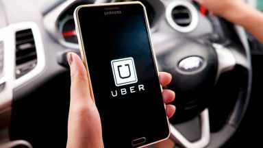 Тричленен състав на ВАС отхвърли жалбата на  Uber срещу КЗК