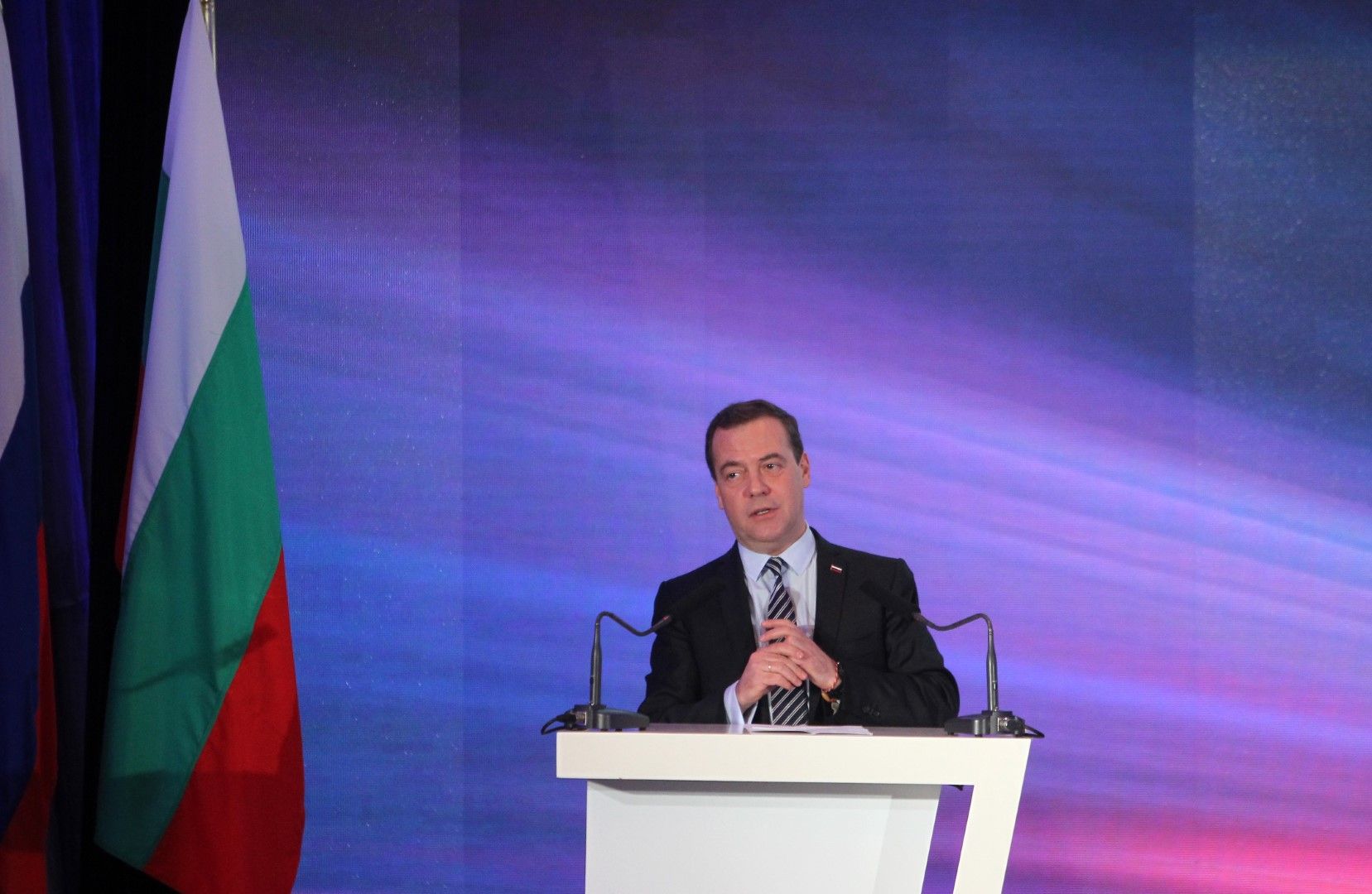 Дмитрий Медведев оцени добрите отношения между България и Русия в туризма