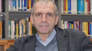 Трябваше ли Демократична България да издигне свой кандидат президент и не