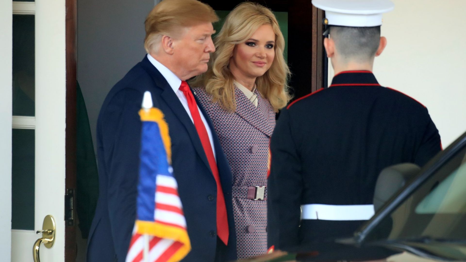 Доналд Тръмп разкритикува днес конспиративните теории според които първата дама