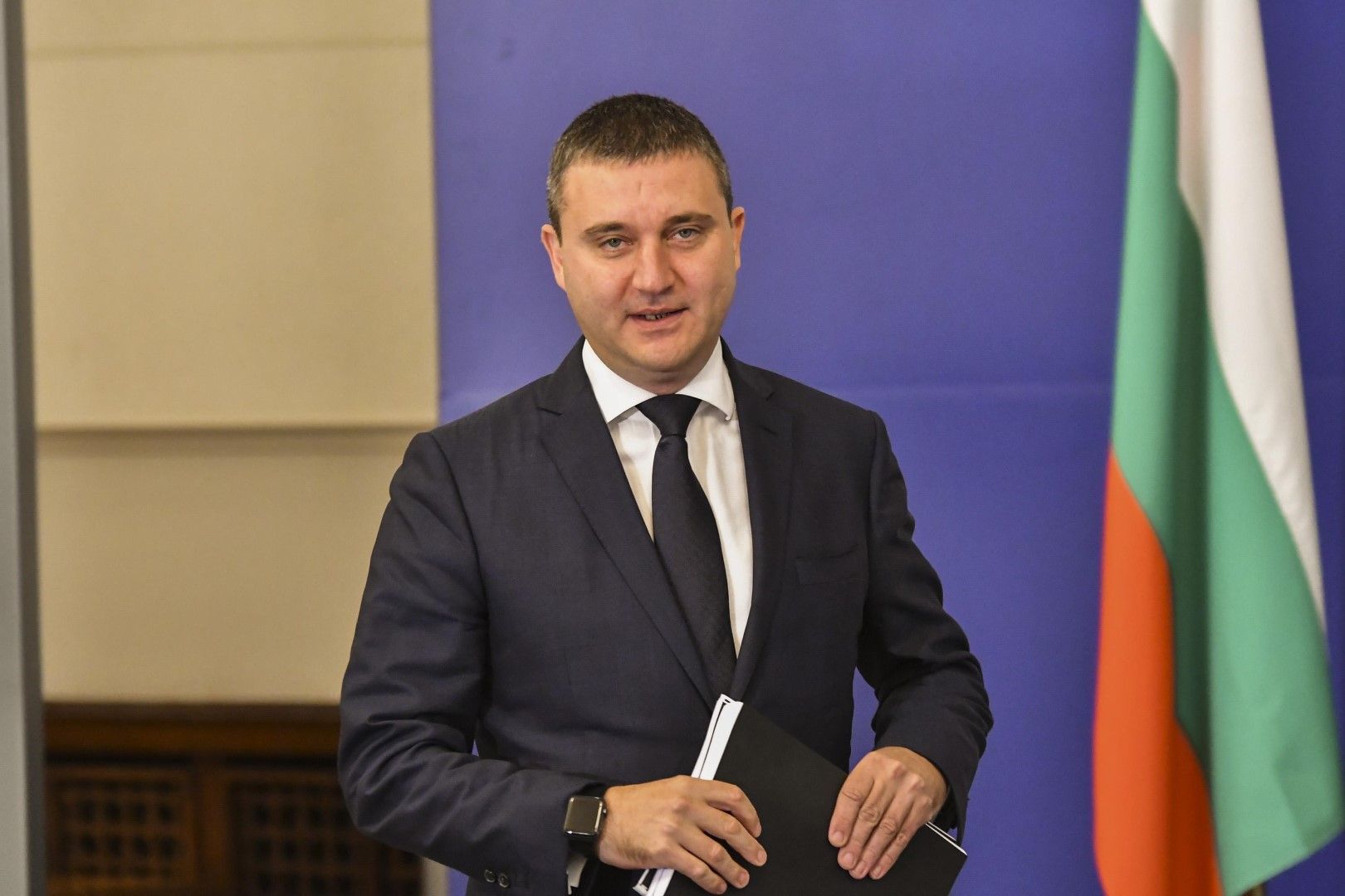 Министър Горанов обеща да влезем в еврозоната със сегашния си курс към еврото