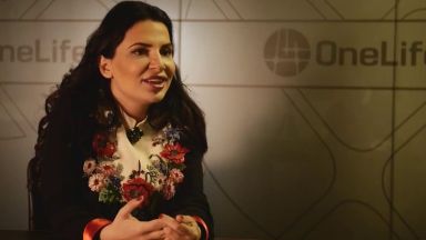 Би Би Си: Ружа Игнатова е плащала по 100 000 евро месечно за защита на Таки