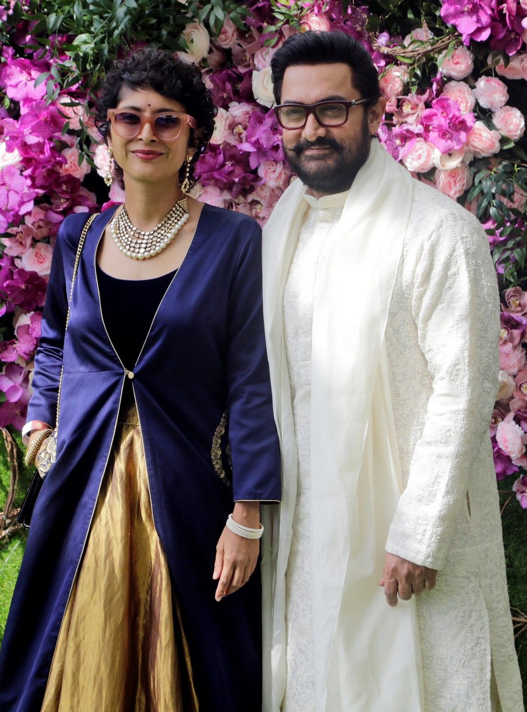 Боливудската звезда Амир Хан и съпругата му Киран Рао