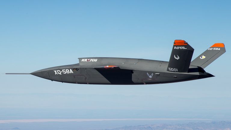 "Полетът на валкирията" - новият дрон на САЩ дебютира във въздуха