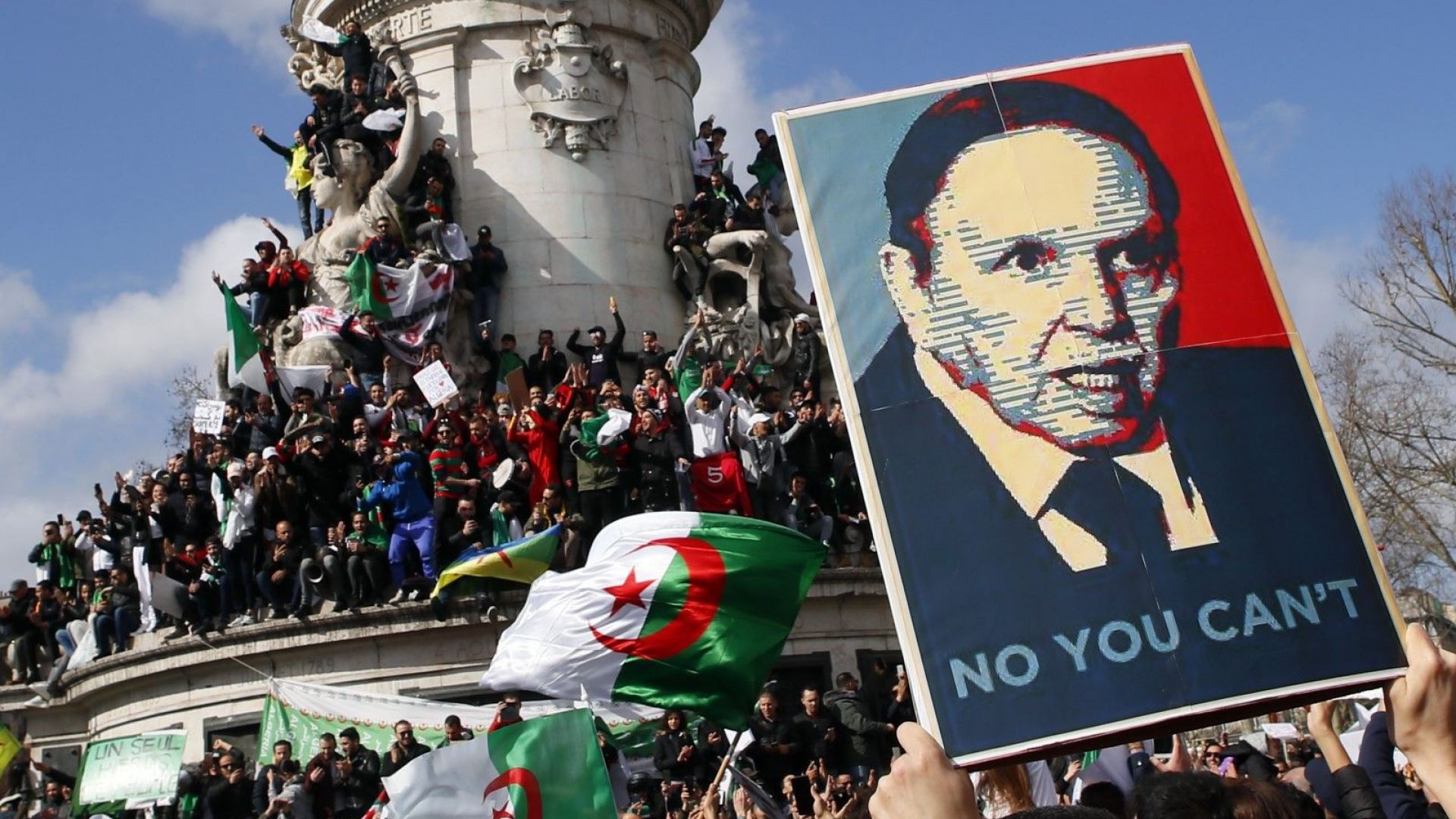 Президентът на Алжир Абделазиз Бутефлика, срещу когото от две седмици