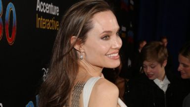 Анджелина Джоли на 44 - между майчинството и киното