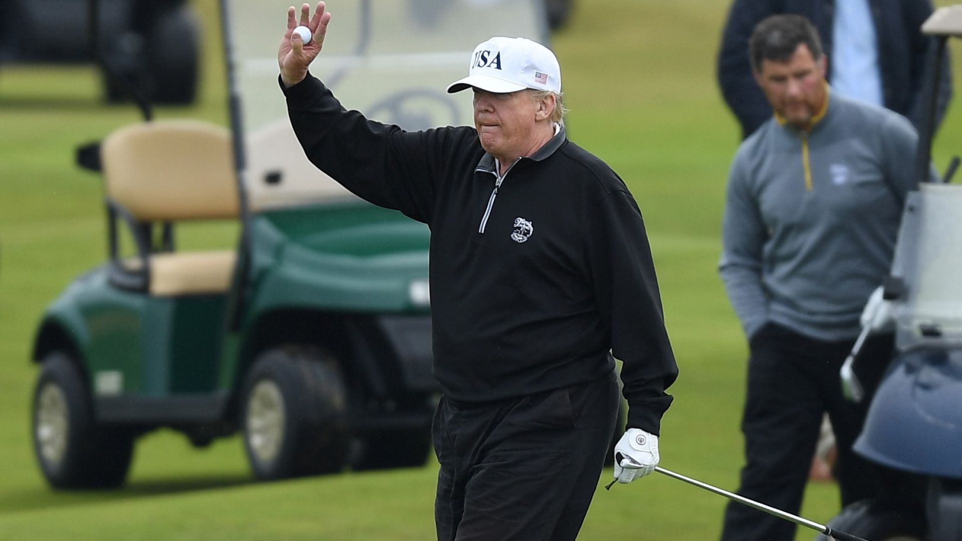 Доналд Тръмп спечели голф турнир без да играе