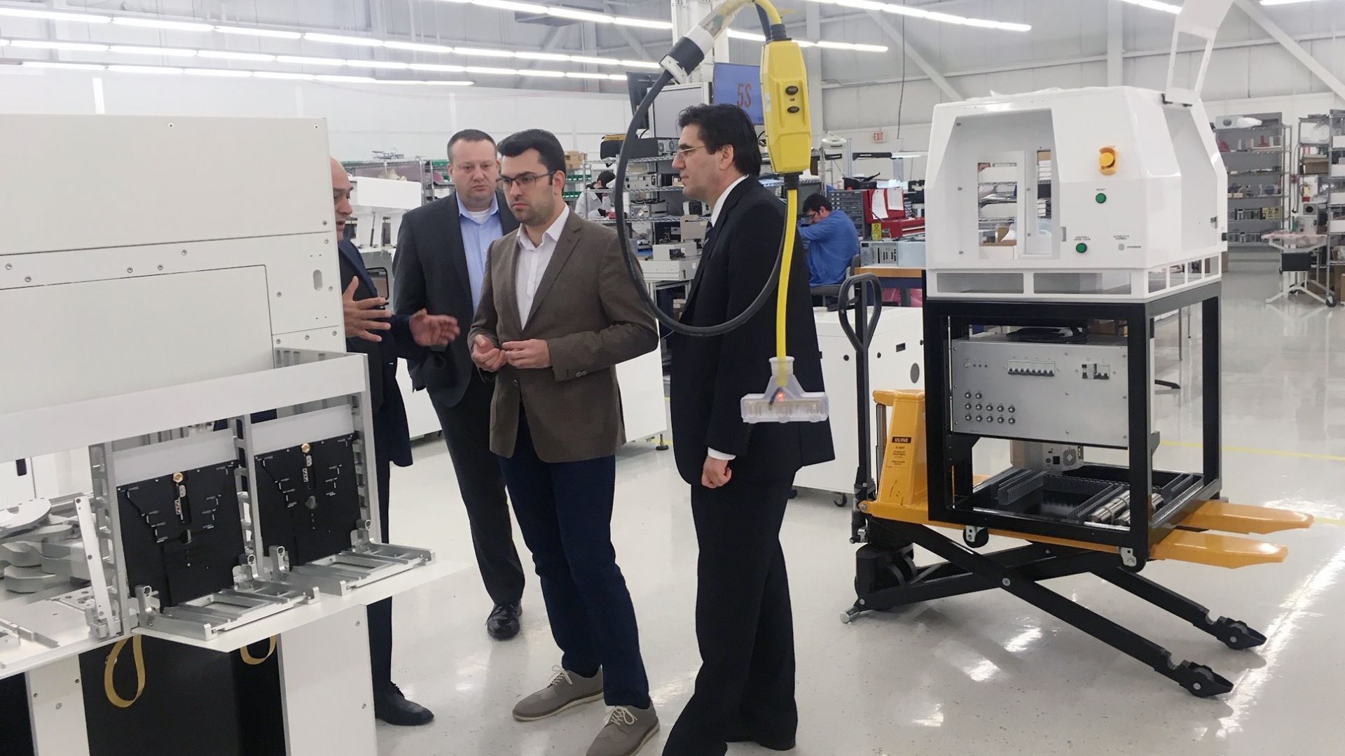 Обмен на студенти и млади предприемачи които да посещават американски