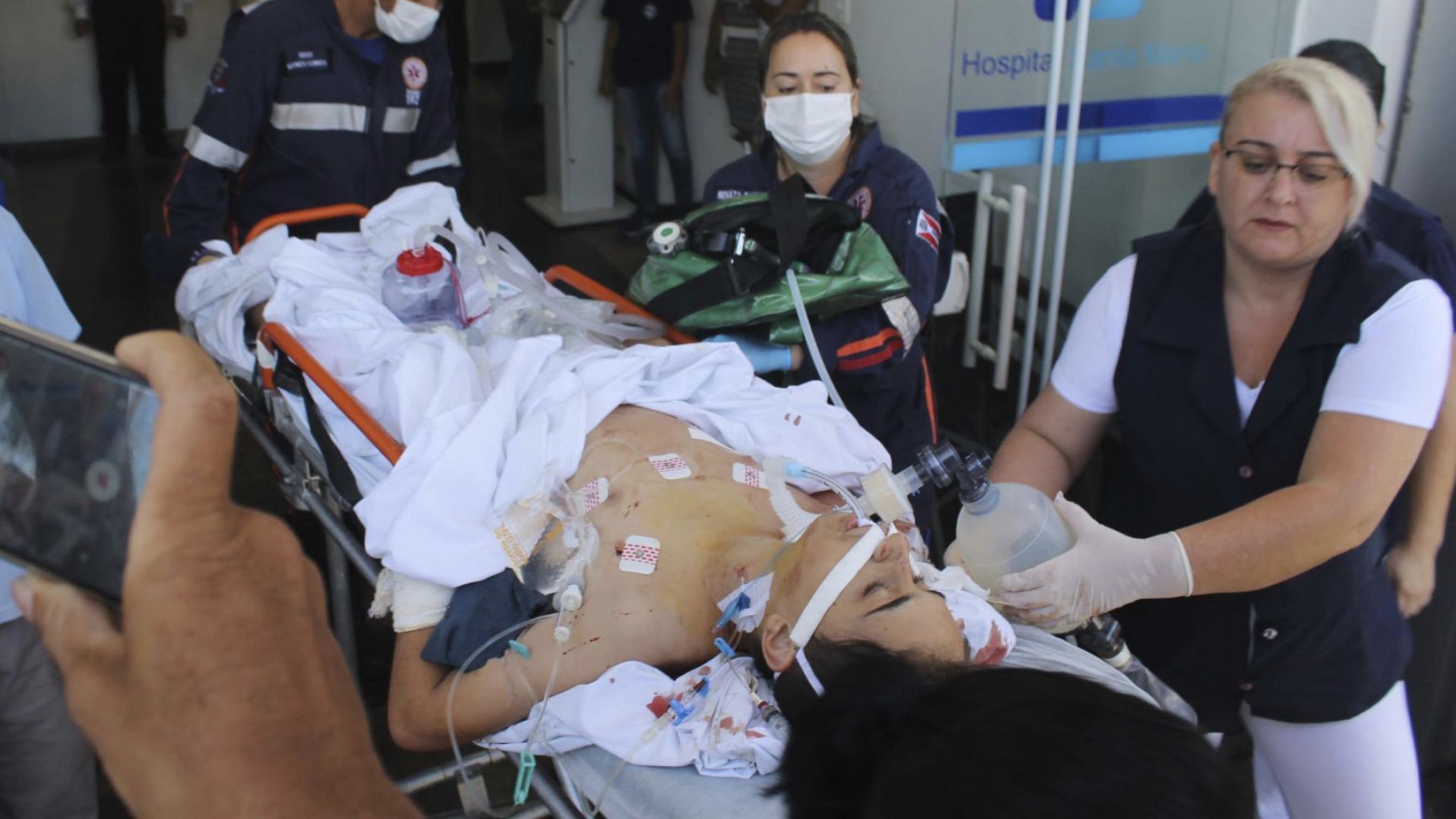 Самоделно взривно устройство е открито в сградата на училището в