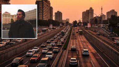 Българин падна от мост в Пекин, но застраховката не покрива животоспасяващата операция