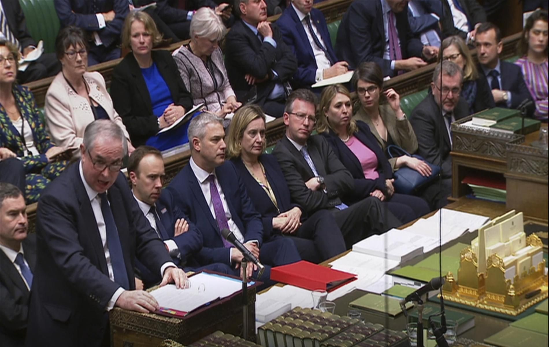 В британския парламент продължават гласуванията по Брекзит