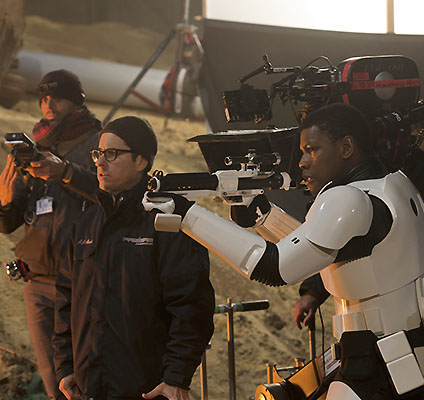 В очакване на трейлъра на „Междузвездни войни: Епизод IX”