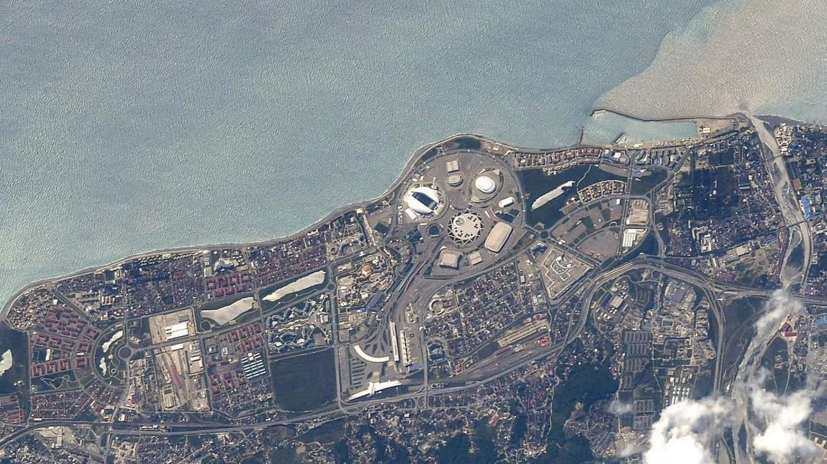 Трасето в Сочи - олимпийска столица на игрите през 2014 г., а и част от календара на Формула 1