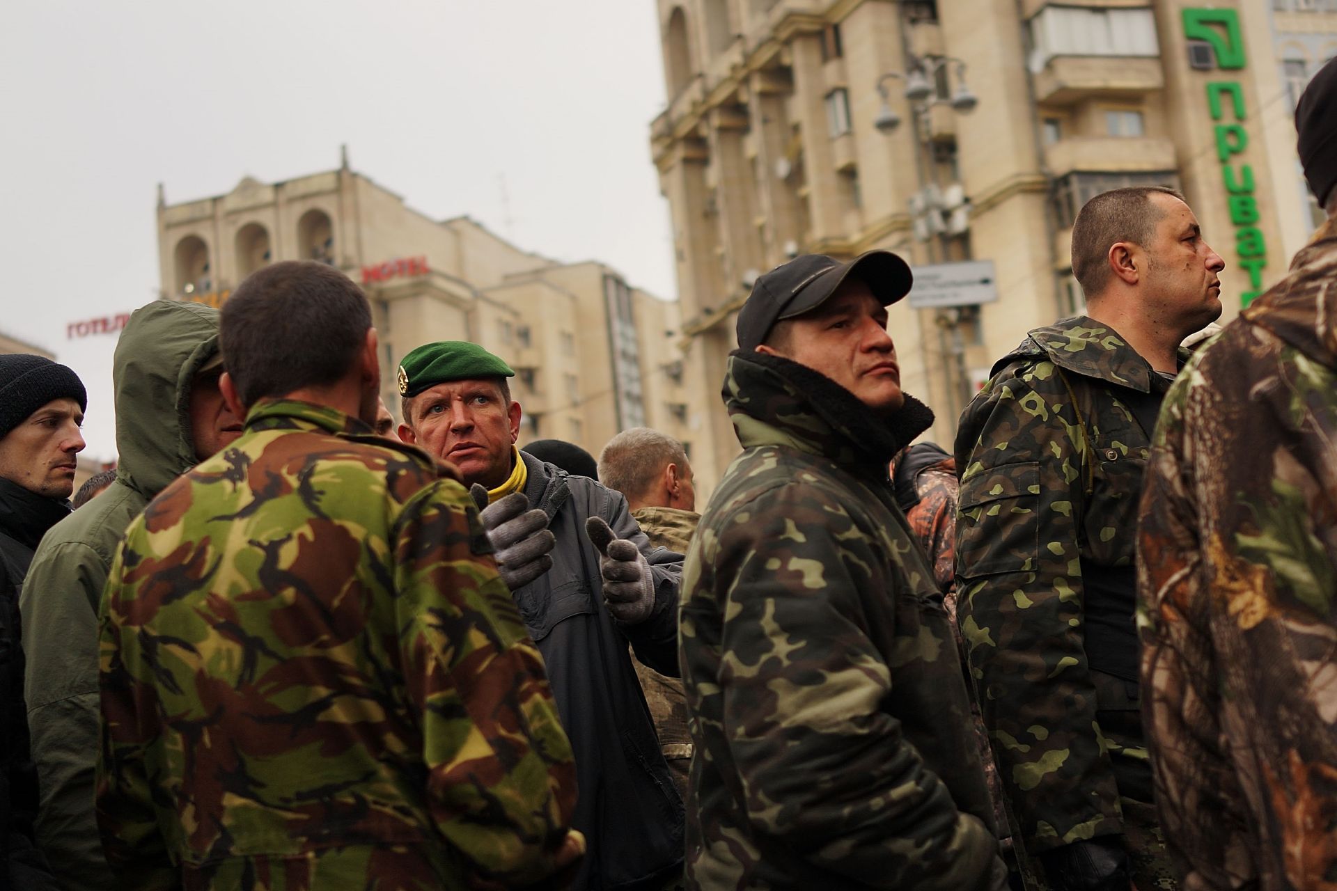 На "Майдана" в Киев ден след анексирането на Крим