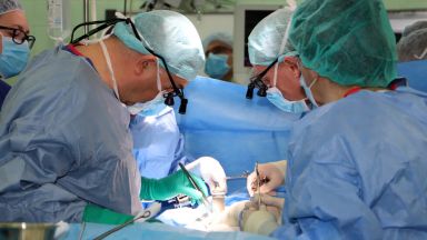 Във ВМА трансплантираха черен дроб на 46-годишен мъж