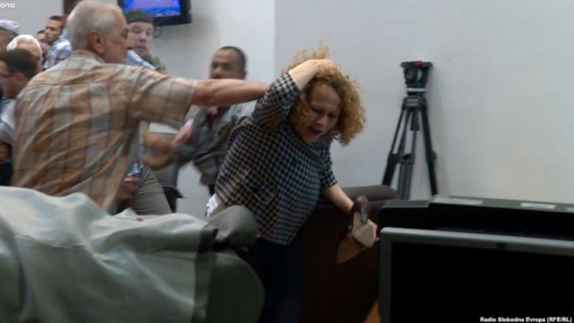 Обвиняемите за насилието в македонския парламент на 27 април 2017