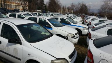 СДВР продава 65 патрулки на търг с начална цена от 270 лв. (снимки)
