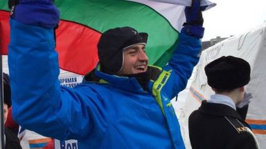 Петър Стойчев отново е световен шампион в ледени води
