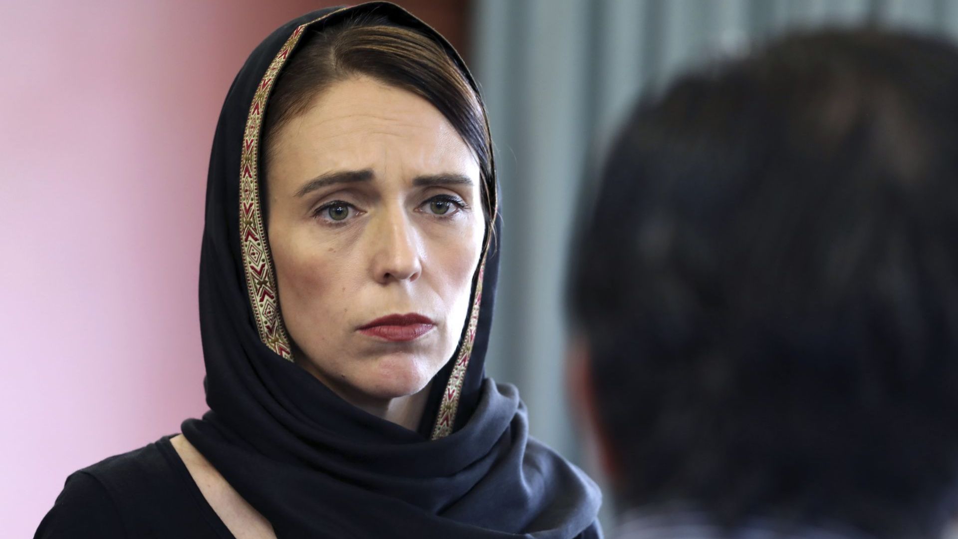 Новозеландската премиерка Джасинда Ардърн съобщи че е получила манифеста на