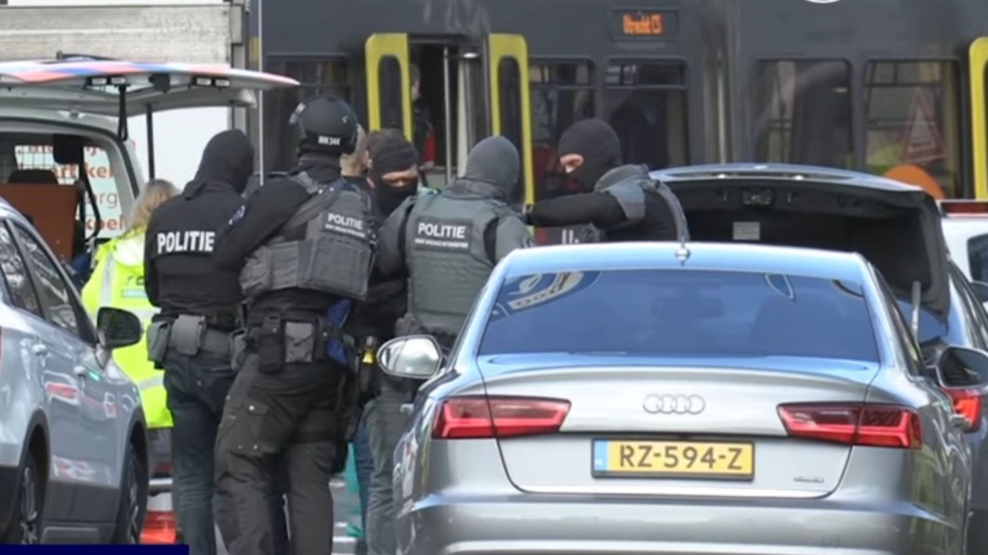 1 убит и няколко ранени при стрелба в трамвай в Холандия