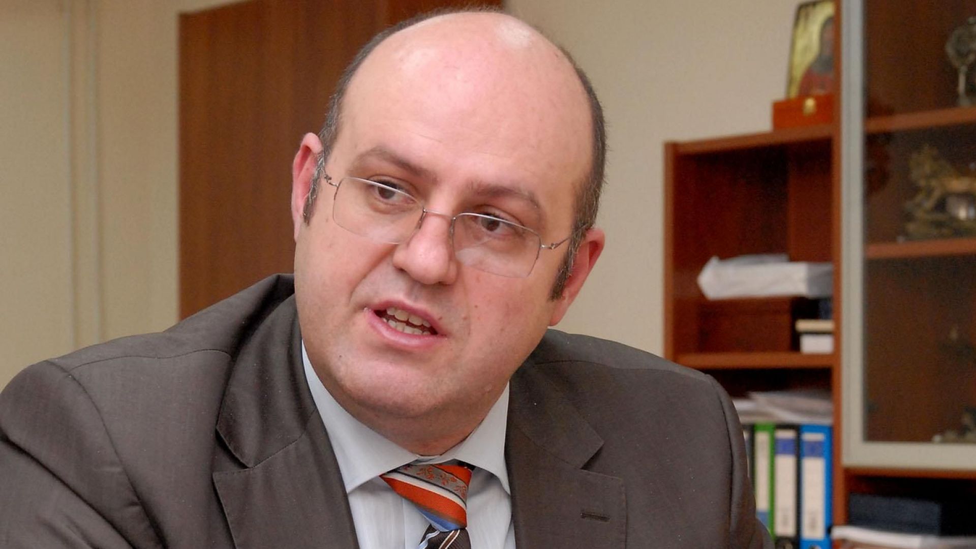 11 месеца затвор за бившия зам.-министър на транспорта Антон Гинев