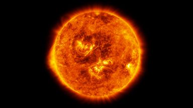 Учени очакват технологичен колапс при суперизригване на Слънцето 