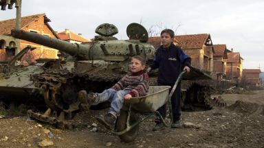 Резултат с изображение за престъпленията на НАТО в Югославия.