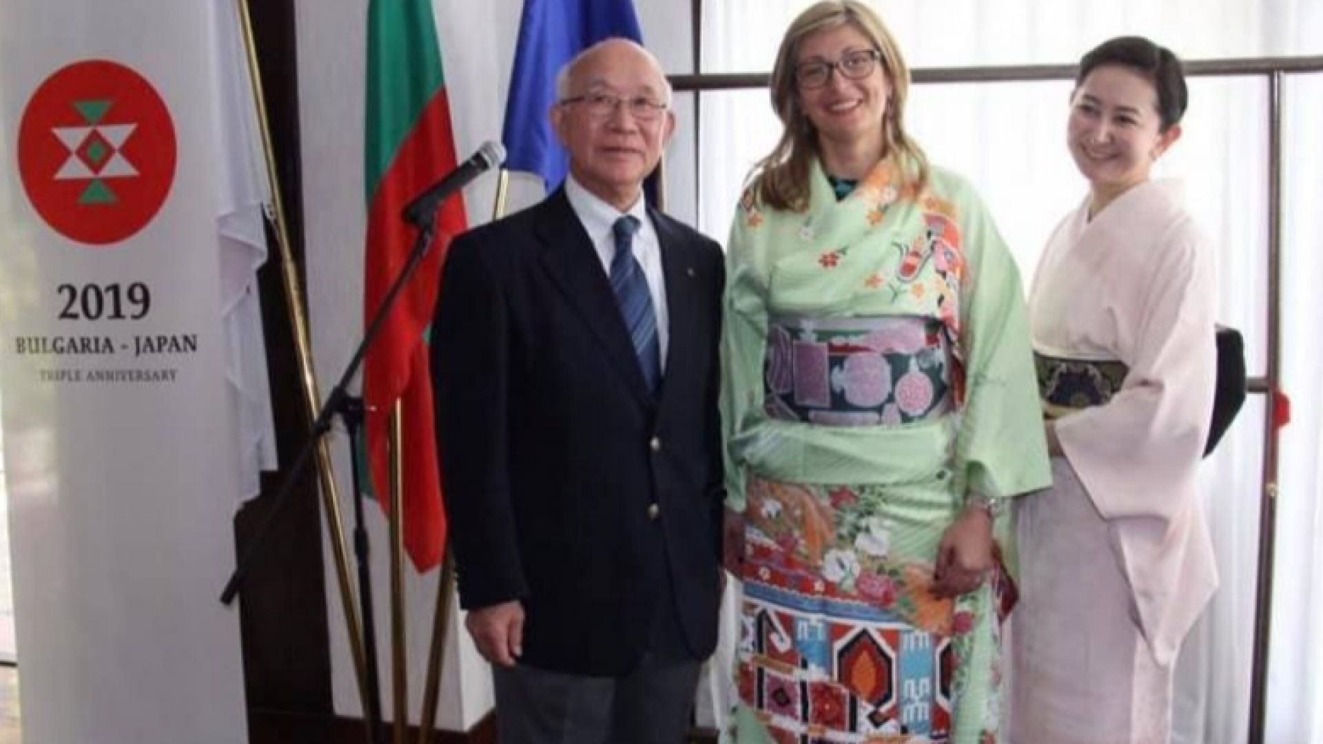 В Токио започна работната визита на вицепремиера Екатерина Захариева по