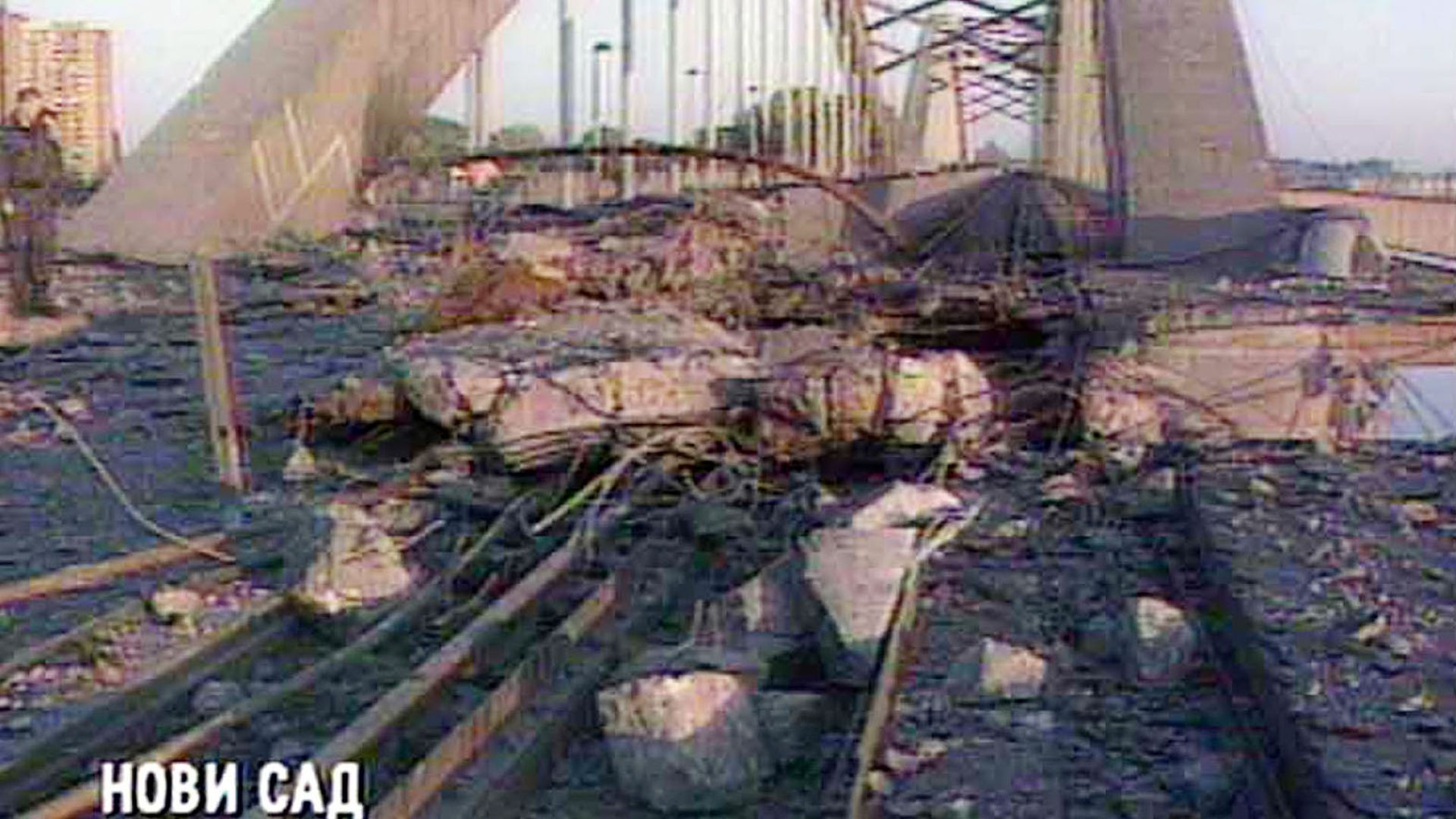 Сръбският премиер Ана Бърнабич заяви че бомбардирането на СР Югославия