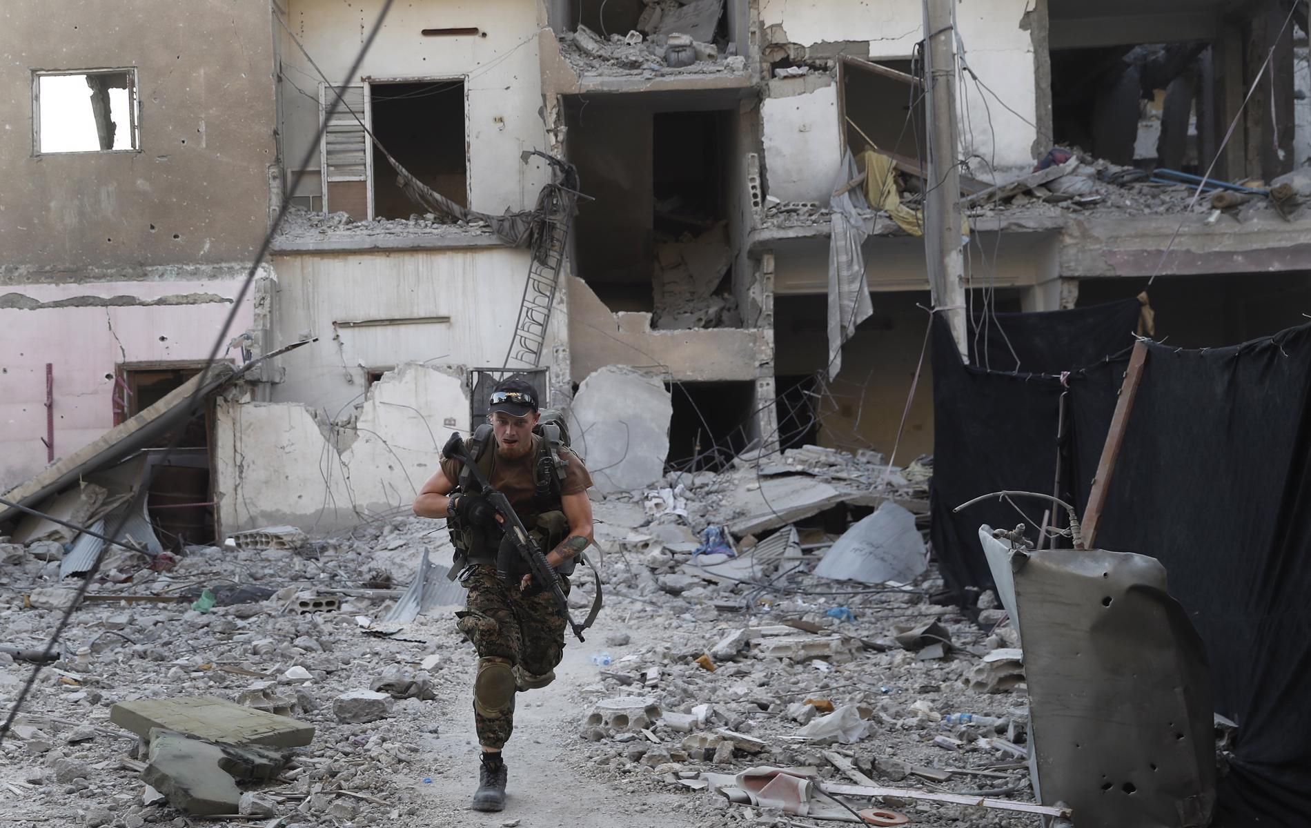Превзета е последната крепост на терористите в Сирия