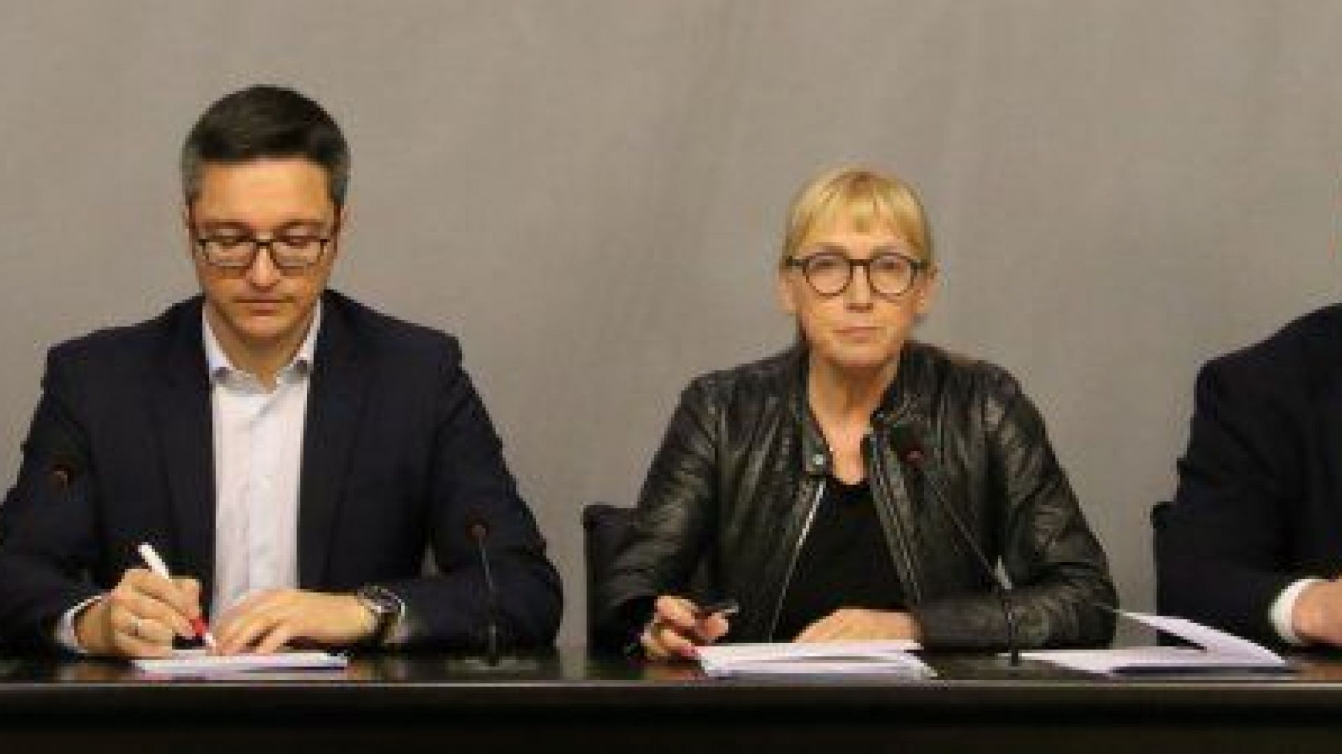 Настояваме не само за оставката и на Цветан Цветанов но