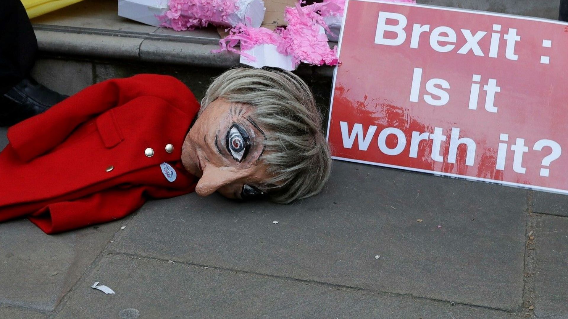 Британският премиер Тереза Мей е заявила вчера че ще подаде