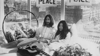 50 години от протеста на Джон Ленън и Йоко Оно от леглото