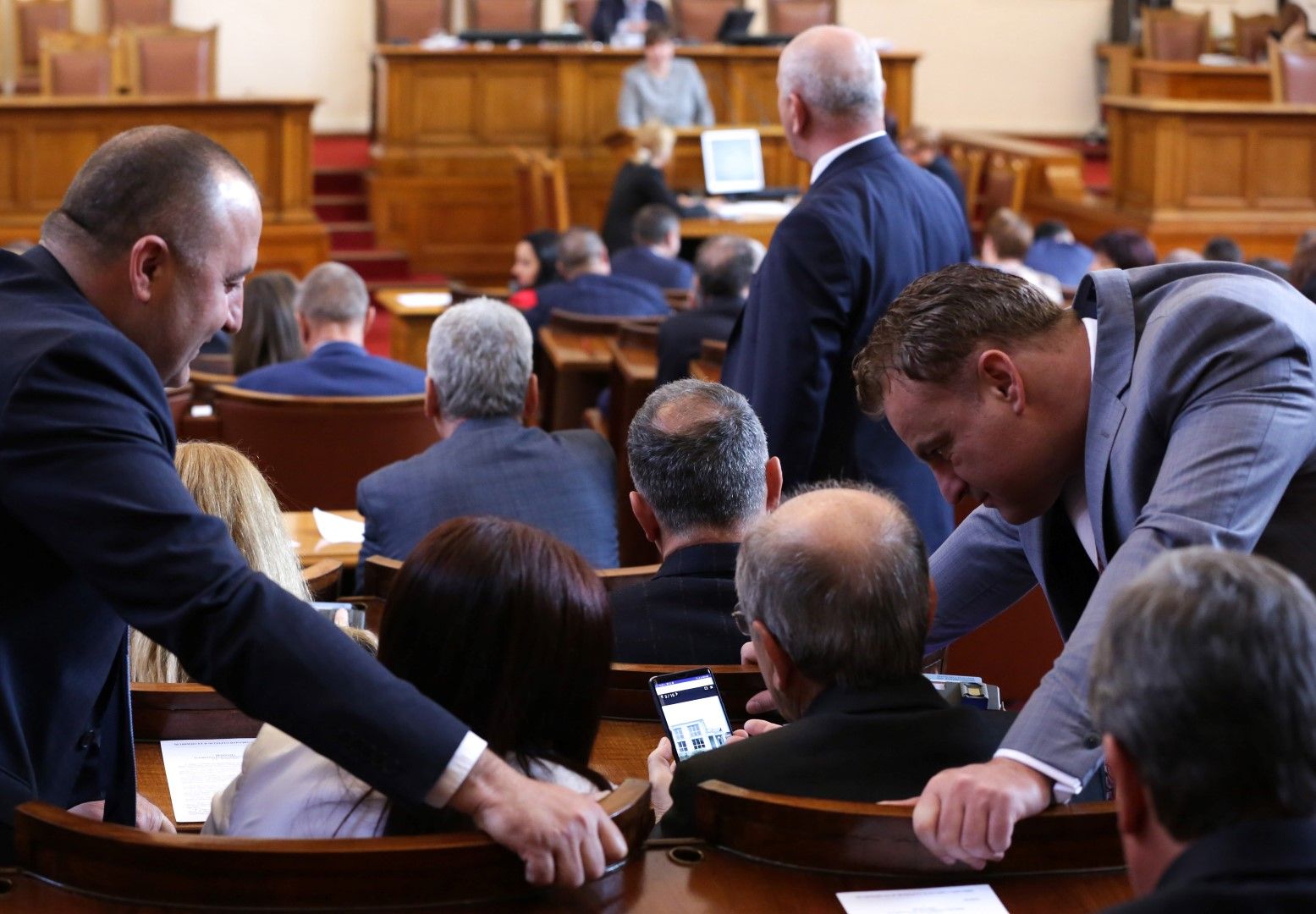 Депутатите гласуваха  на първо четене промени в Закона за мерките срещу изпирането на пари, внесени от ГЕРБ