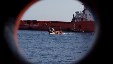 ООН: Вероятно 150 мигранти са се удавили в корабокрушение