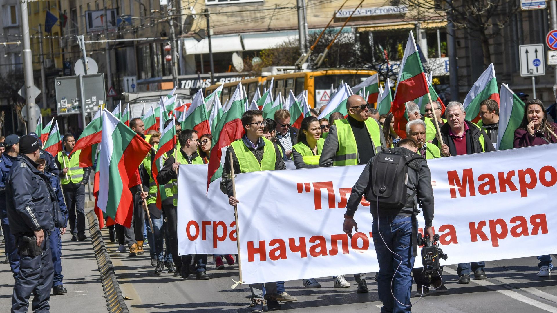 Българските евродепутати разпространиха днес своята официална позиция за пакета Мобилност
