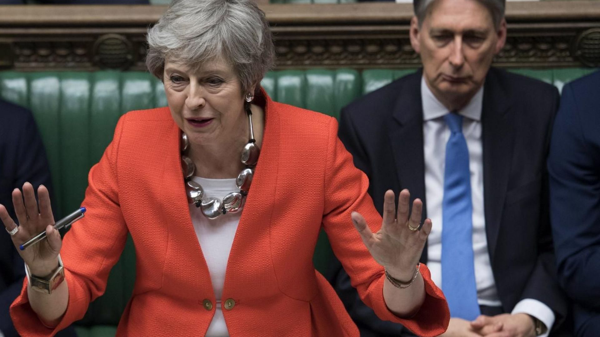 Тереза Мей е обещала на депутатите от Консервативната партия че ще