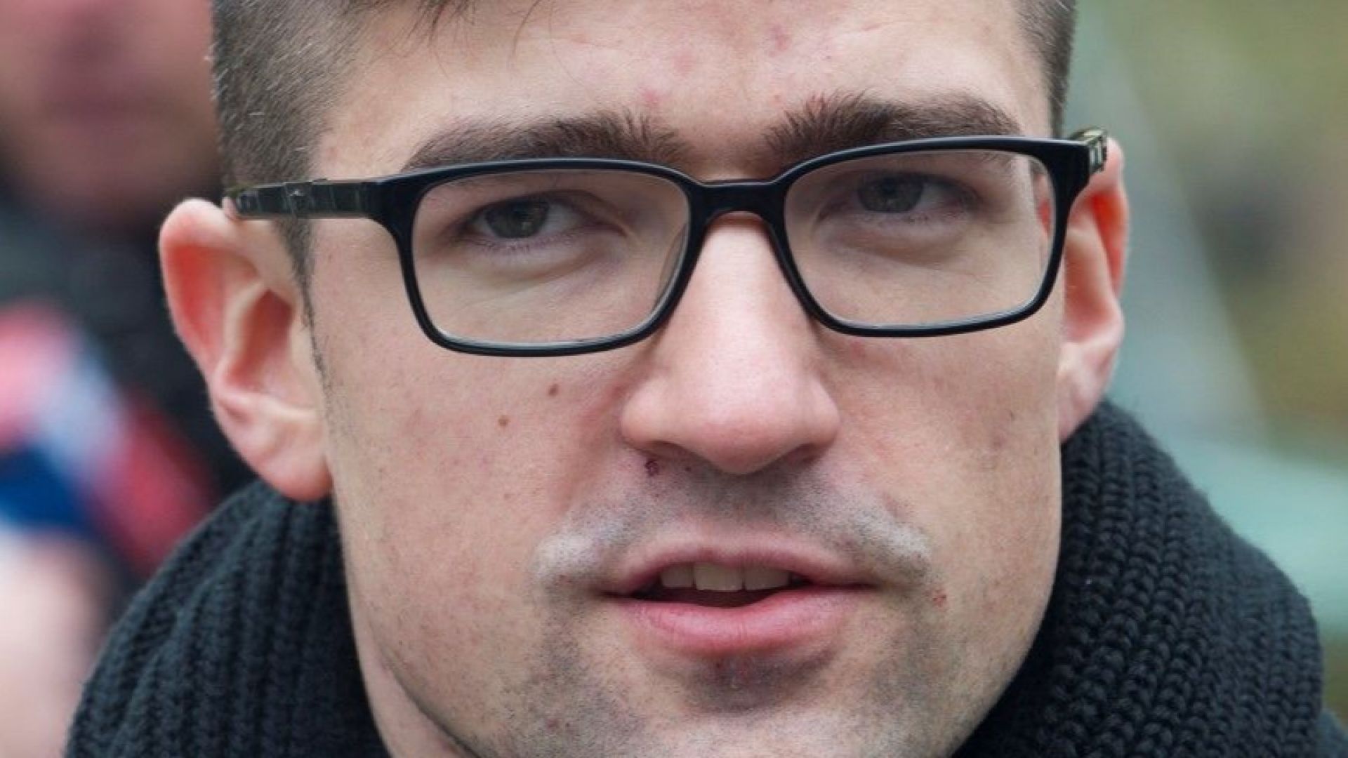 Австрийското правителство обмисля забрана за крайнодясна група която е получила