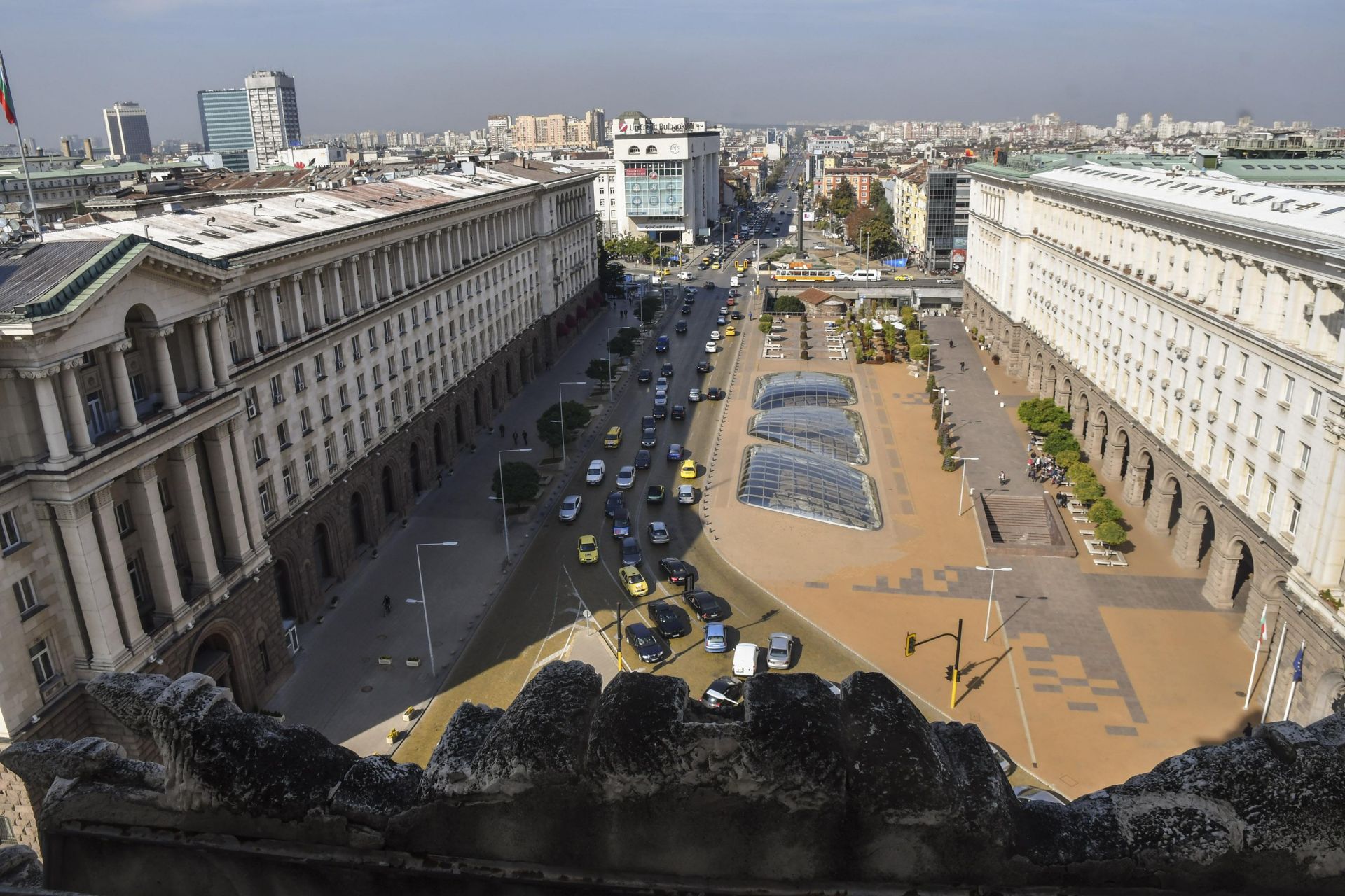 Изглед над площад "Народно събрание", известен още като Триъгълника на властта 