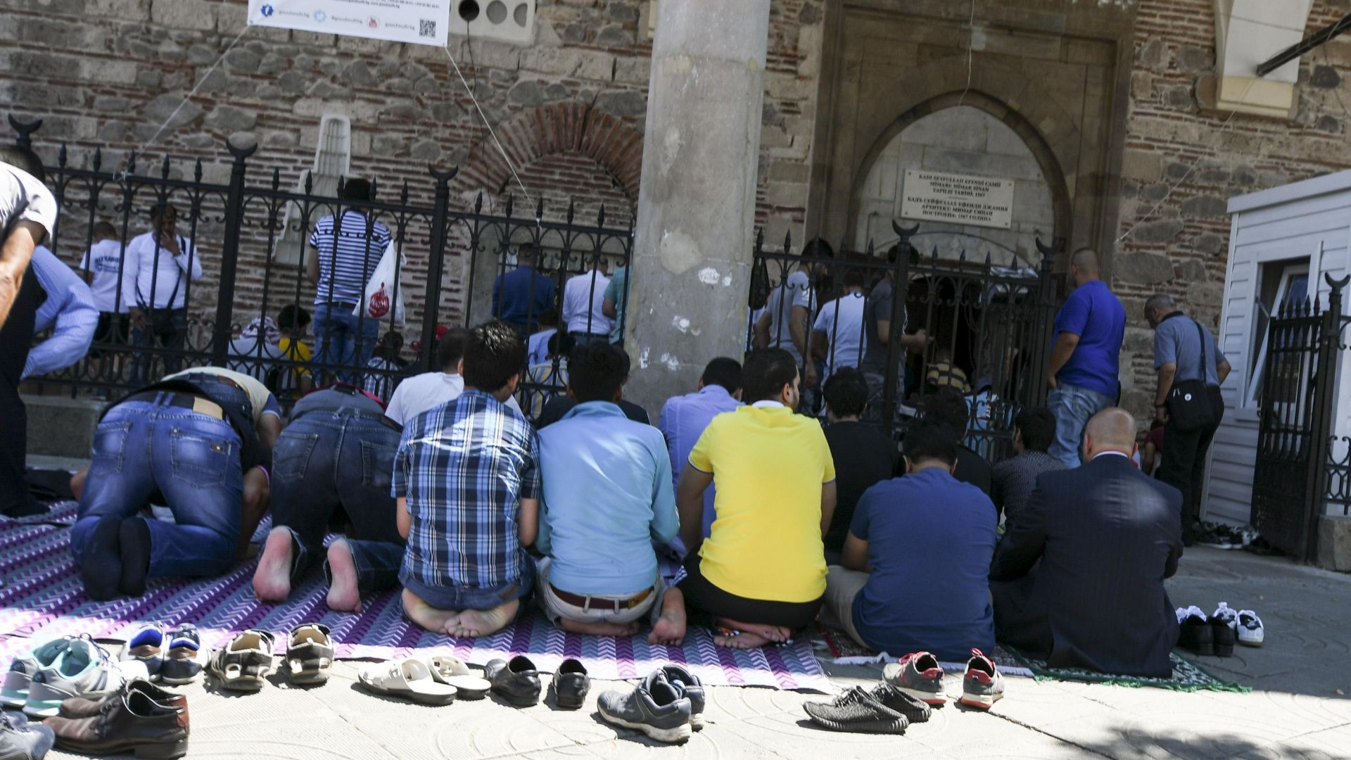 Главният секретар на Главното мюфтийство Джемал Фаик отрече да е