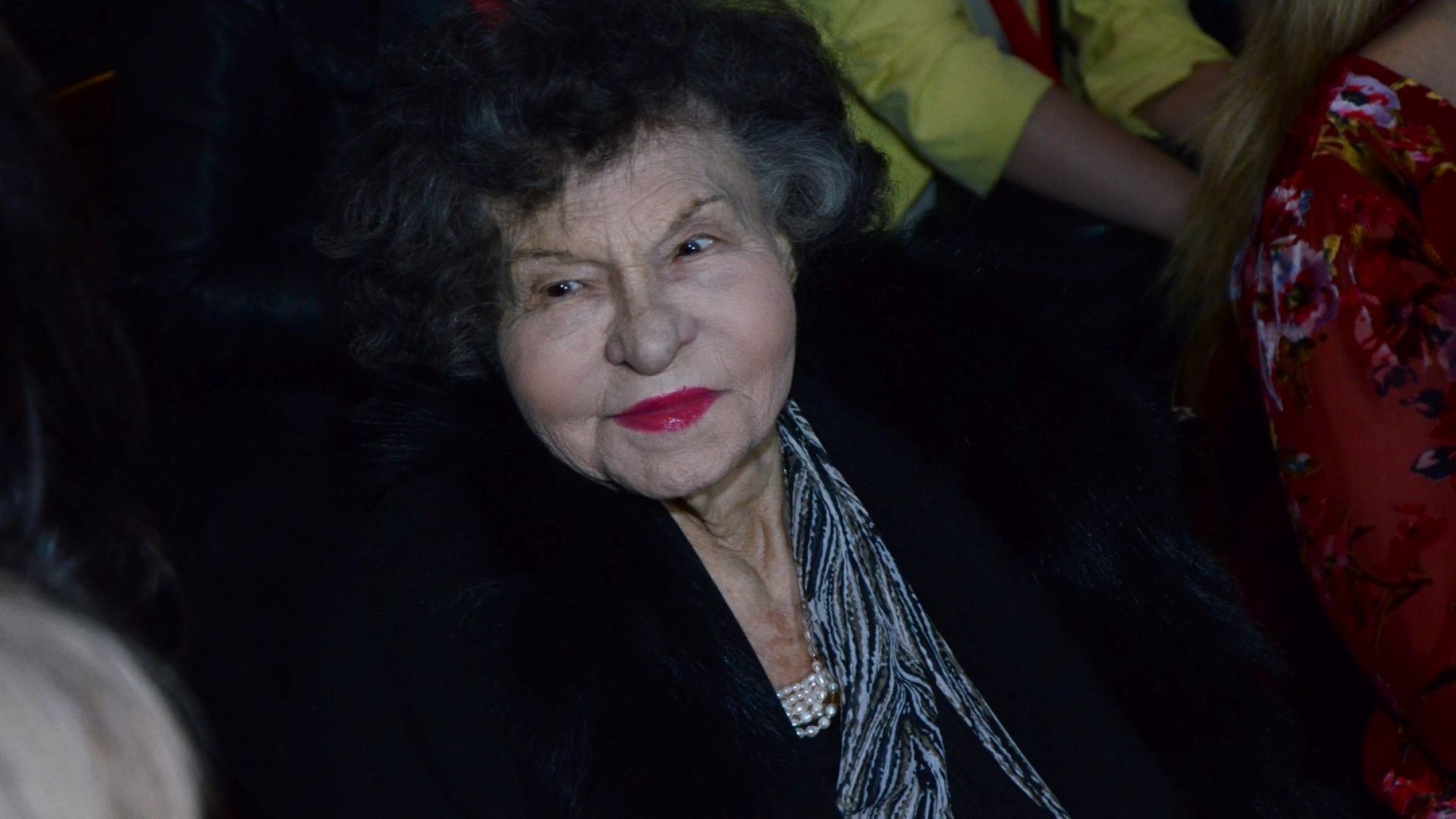 97 годишната Стоянка Мутафова е била оперирана миналия понеделник след усложнение