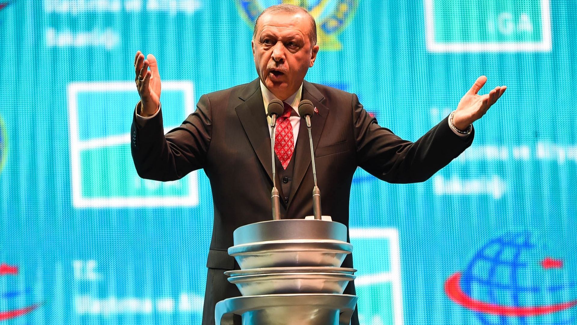 Президентът на Турция Реджеп Тайип Ердоган заговори след кървавите нападения