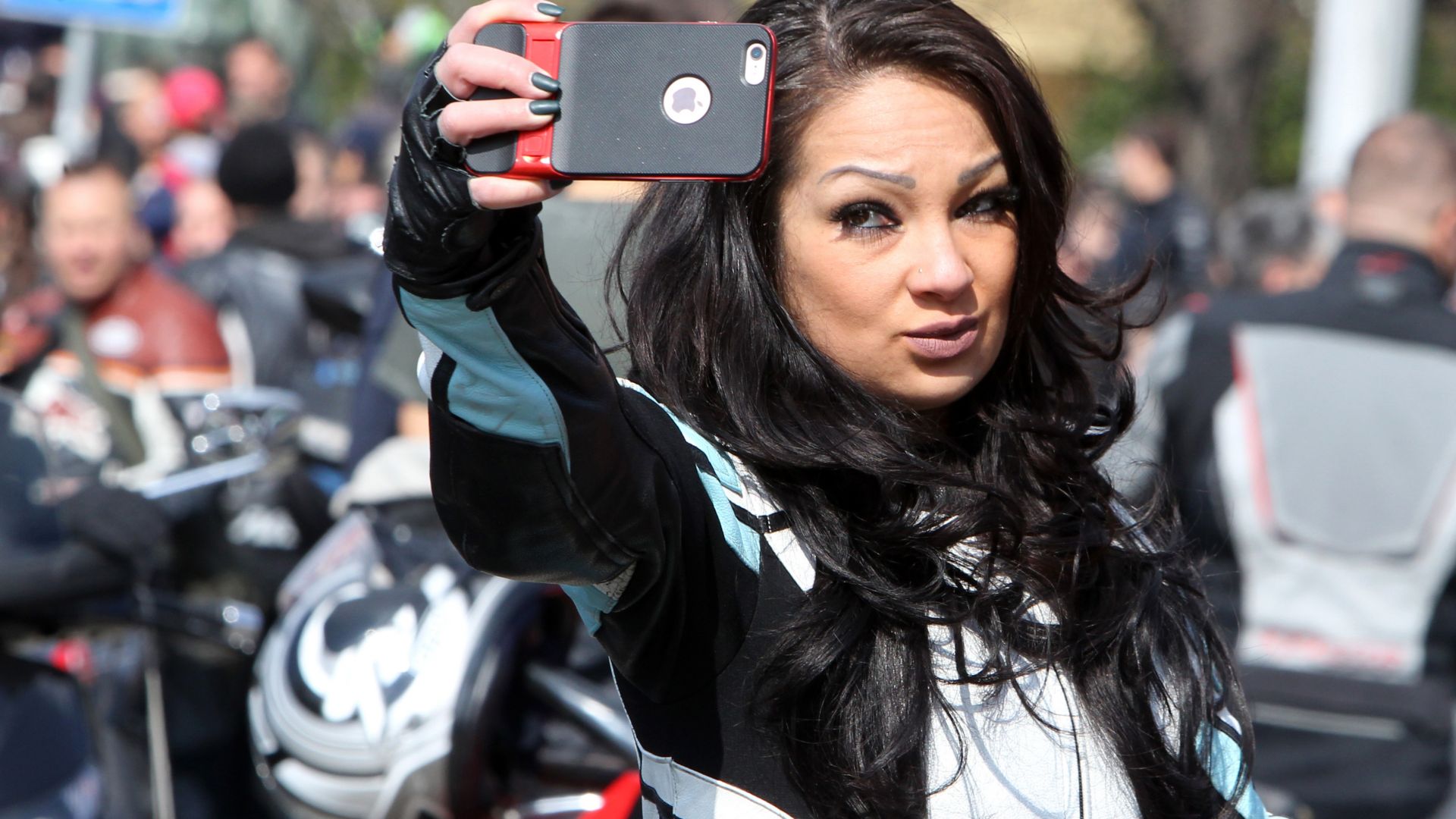 Хиляди моторджии откриха днес сезон 2019 Сборният им пункт по