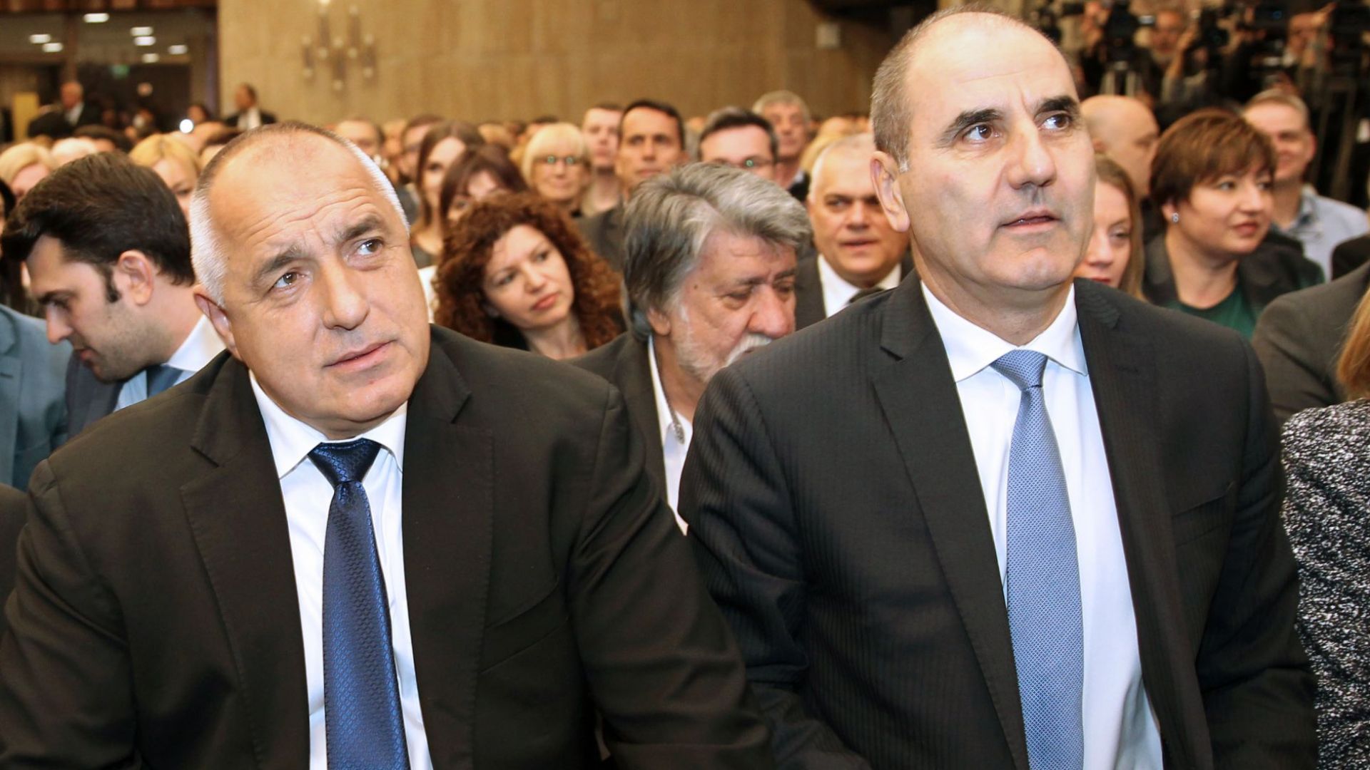 Управляващата партия ГЕРБ обяви имената в листата си за изборите