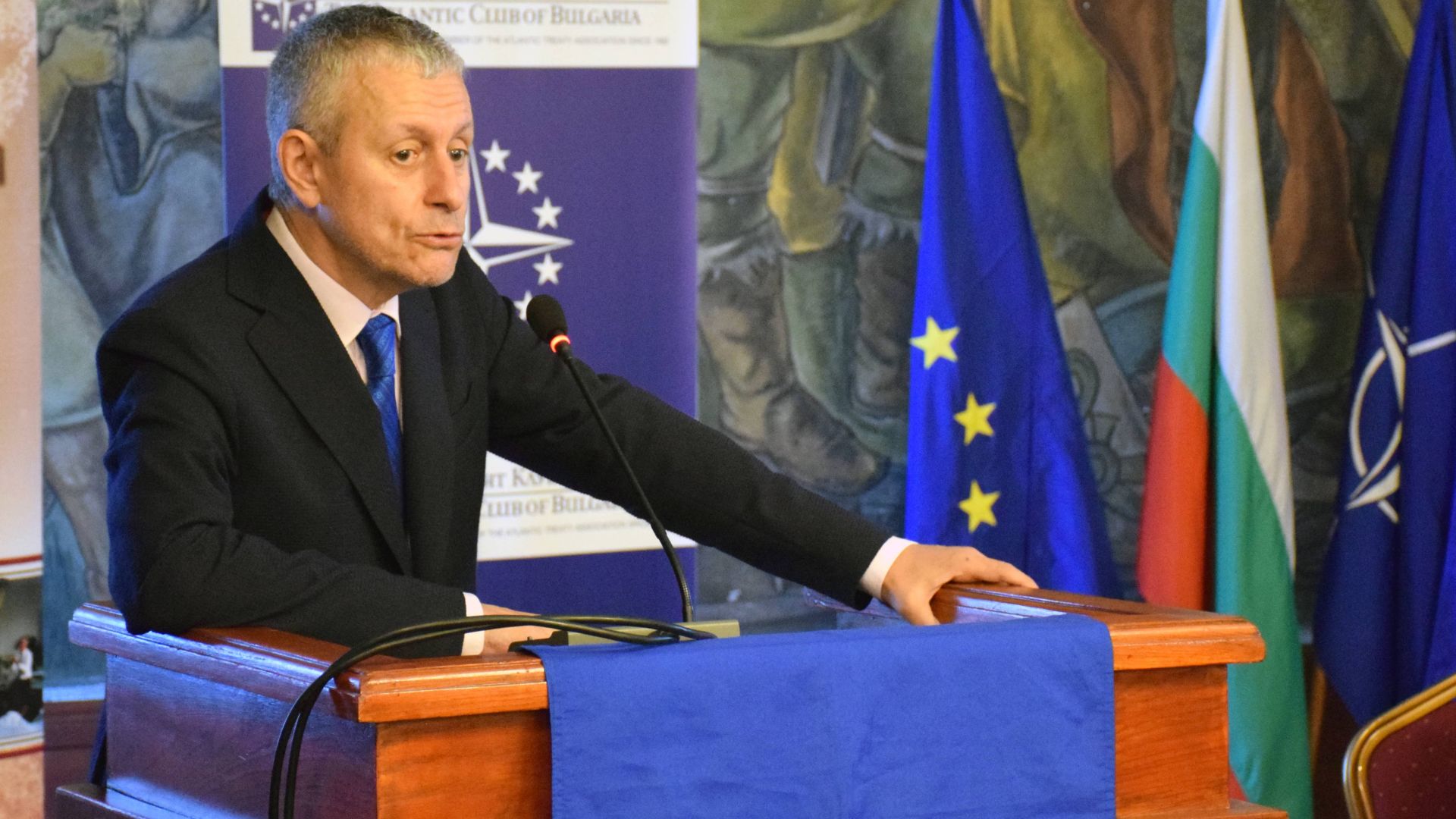 Сърбия е Ахилесовата пета на Европа през която прониква Путин