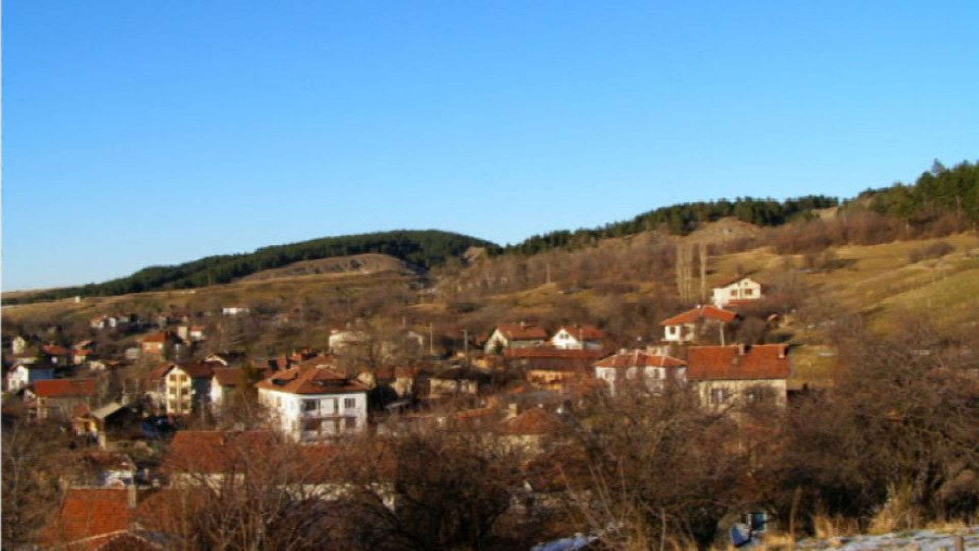 Дейностите на концесионера в село Дивотино са преустановени от 28