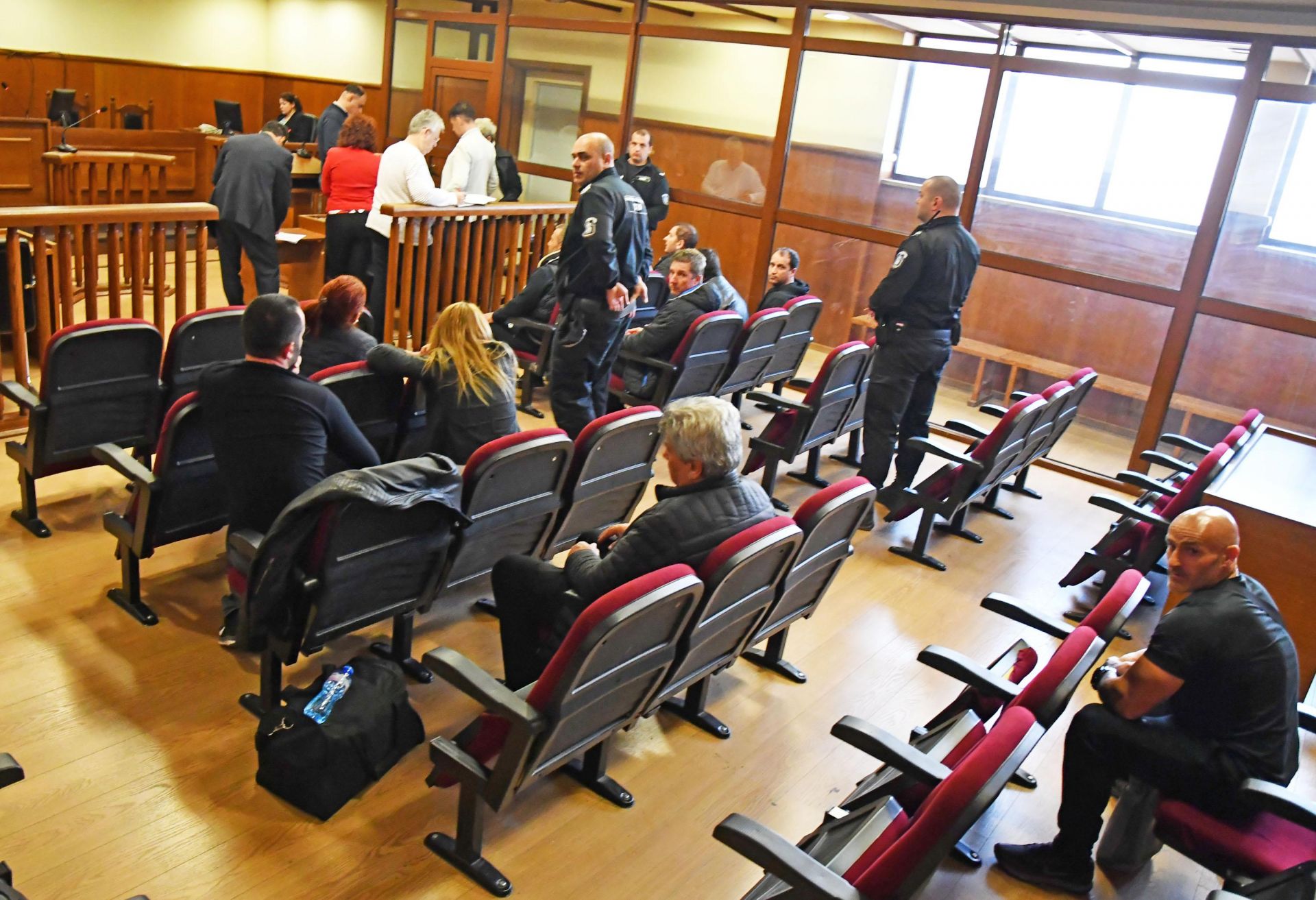 Специализираният наказателен съд постанови най-тежката мярка за неотклонение "задържане под стража" спрямо трима от акцията в Казанлъшко
