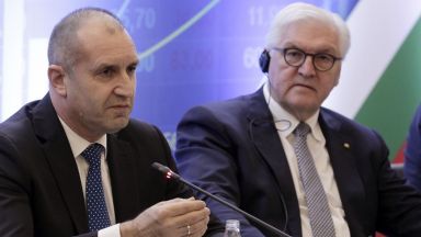 Държавният глава Румен Радев проведе днес телефонен разговор с президента