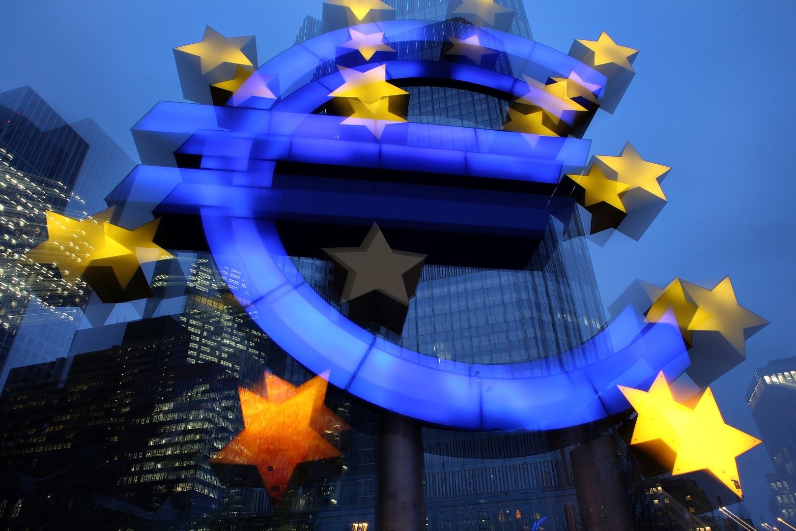 Нагласите на инвеститори и анализатори относно икономическото развитие в еврозоната се влошиха рязко през юни