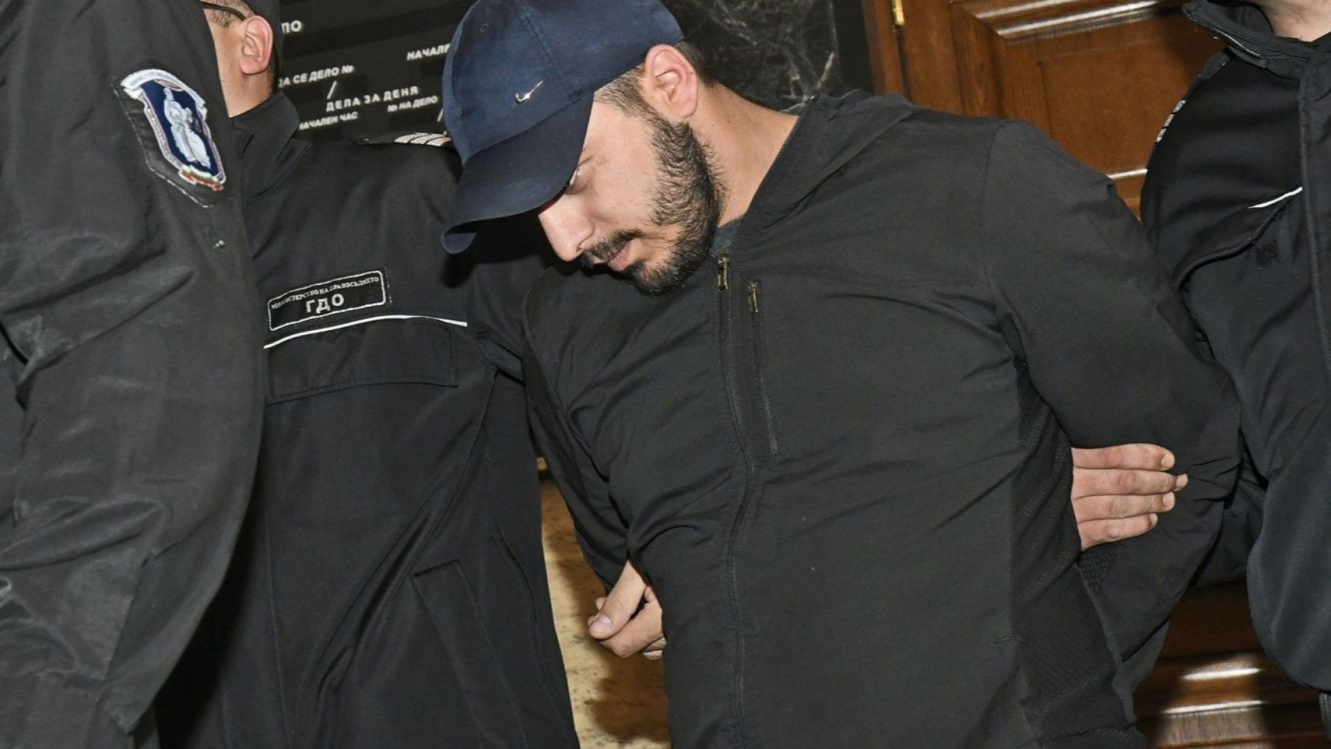 Състав на Софийски градски съд остави в ареста сина на